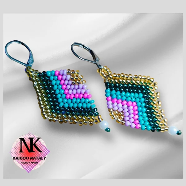 imagen Aretes Cortos
